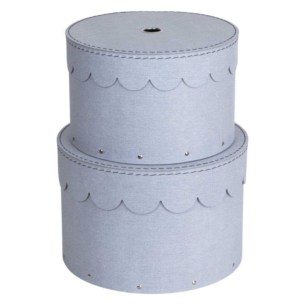 Cutii de depozitare gri-deschis 2 buc. din carton cu capac ø 26x17,5 cm Wilma – Bigso Box of Sweden Cutii de depozitare gri-deschis 2 buc. din carton cu capac ø 26x17,5 cm Wilma – Bigso Box of Sweden