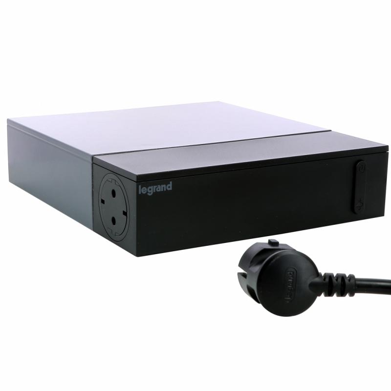 Bloc Multipriza Mobil Legrand pentru TV-multimedia 4x2P+T si 4x2P SPD-Supratensiune si Intrerupator 2m negru Bloc Multipriza Mobil Legrand pentru TV-multimedia 4x2P+T si 4x2P SPD-Supratensiune si Intrerupator 2m negru
