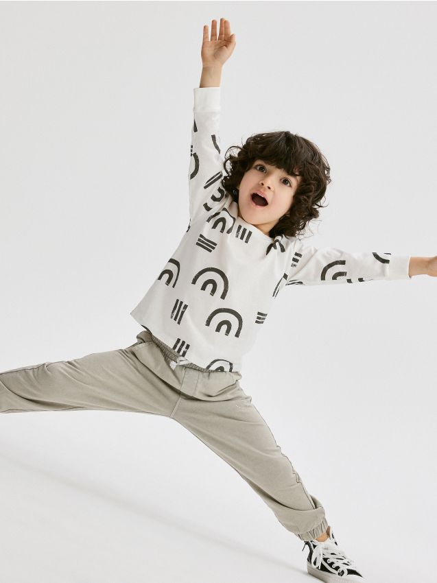 Tricou oversized cu maneca lunga - crem Tricou oversized cu maneca lunga - crem