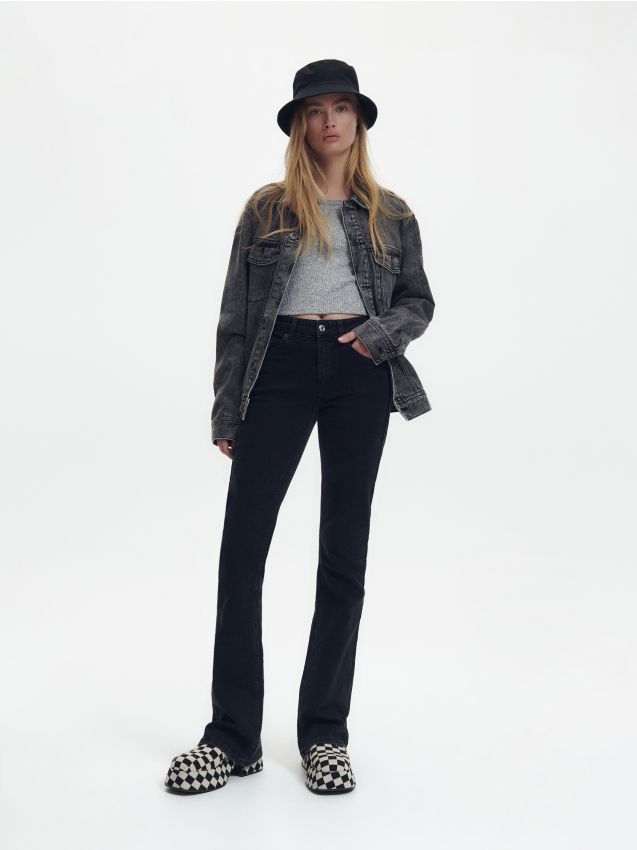 Bluza cu continut ridicat de viscoza - gri deschis Bluza cu continut ridicat de viscoza - gri deschis