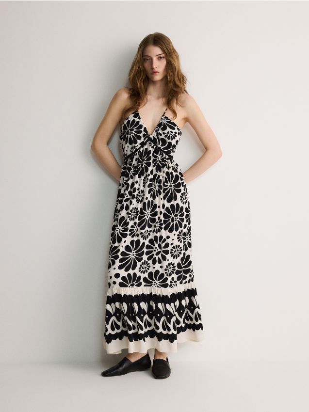 Rochie maxi cu continut ridicat de viscoza - bej Rochie maxi cu continut ridicat de viscoza - bej