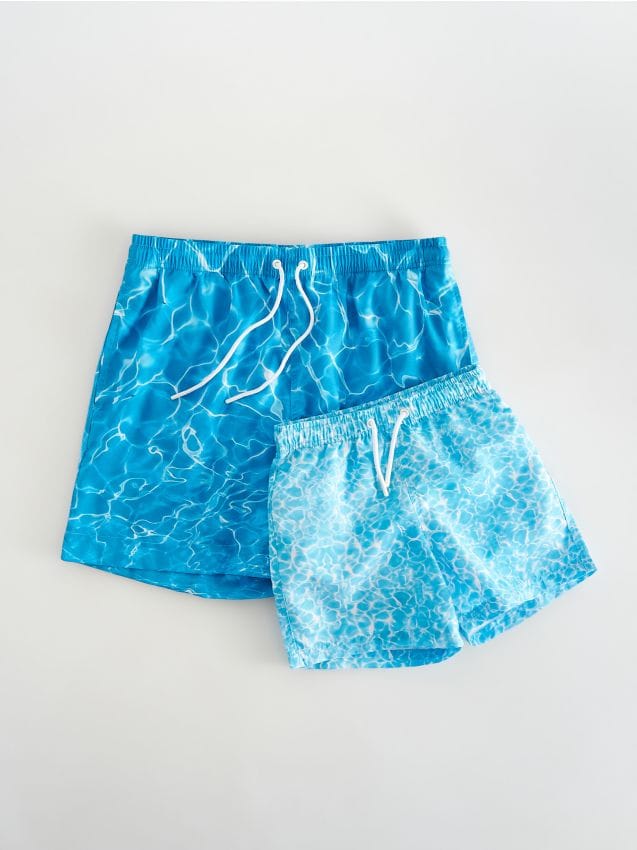 Pantaloni scurti de baie cu imprimeu - albastru-deschis Pantaloni scurti de baie cu imprimeu - albastru-deschis