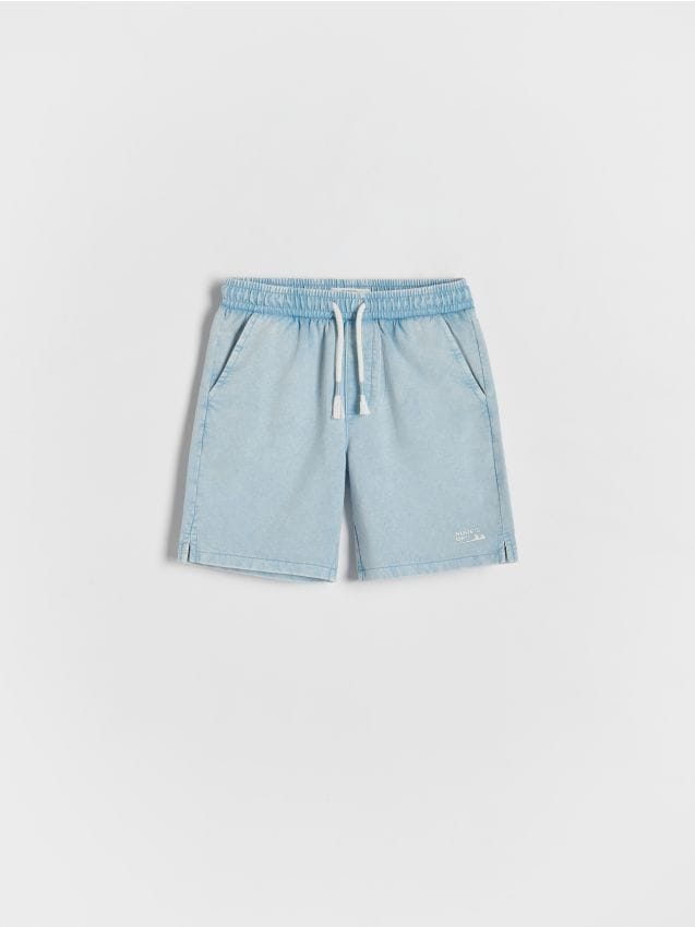 Pantaloni scurti jogger, din bumbac - albastru-pal Pantaloni scurti jogger, din bumbac - albastru-pal