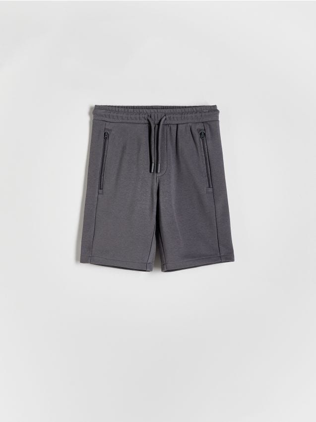 Pantaloni scurti cu buzunare si continut ridicat de bumbac - gri-inchis Pantaloni scurti cu buzunare si continut ridicat de bumbac - gri-inchis