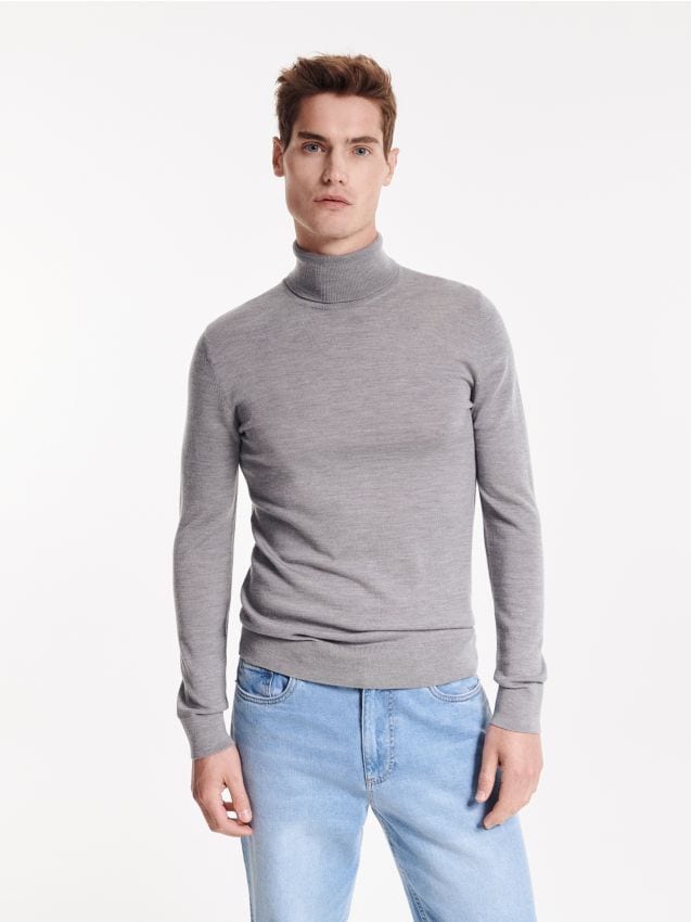 Pulover cu guler rulat, din lana merinos - gri-neutru Pulover cu guler rulat, din lana merinos - gri-neutru