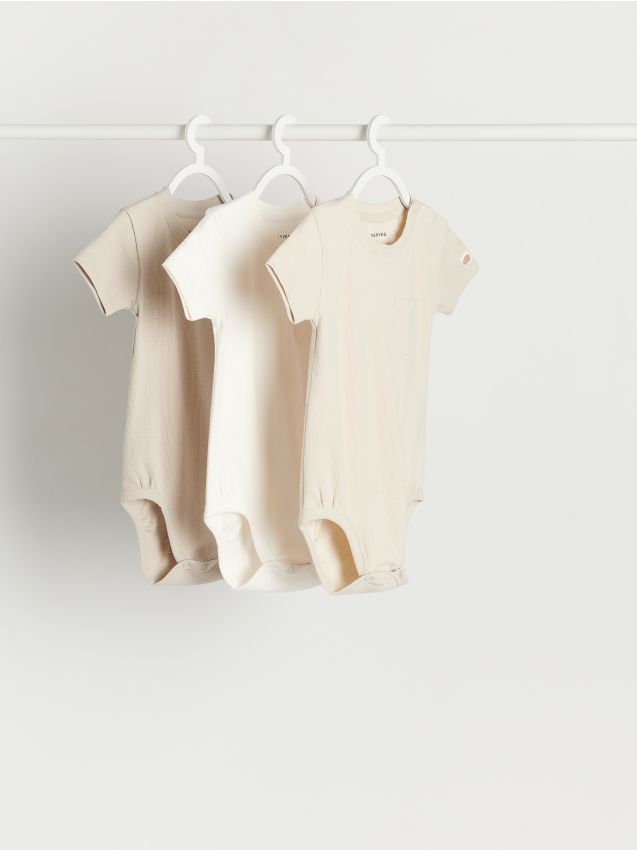 Set de 3 body-uri din material structurat - nude Set de 3 body-uri din material structurat - nude