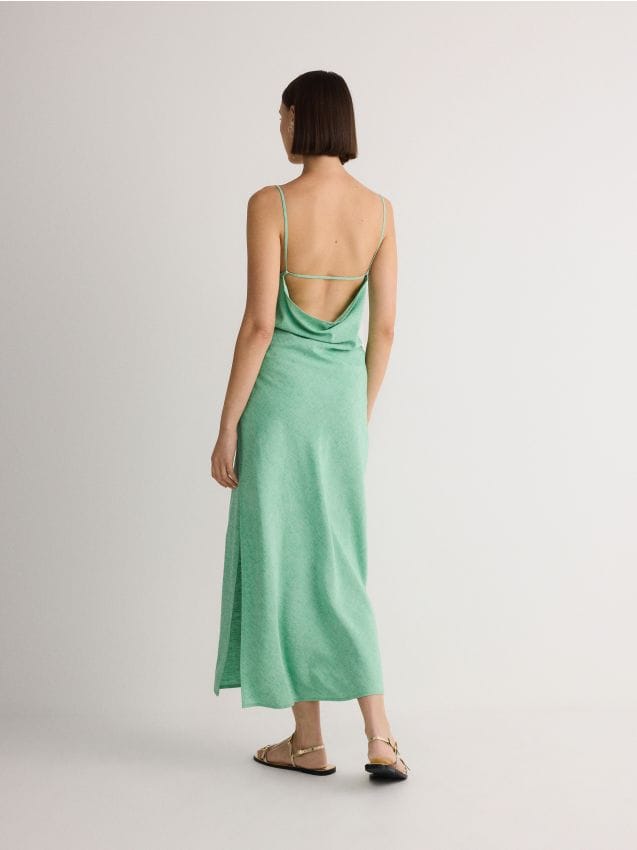 Rochie maxi cu continut ridicat de viscoza cu adaos de in - verde-deschis Rochie maxi cu continut ridicat de viscoza cu adaos de in - verde-deschis