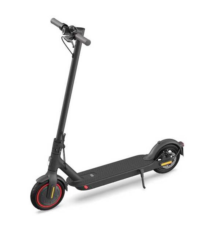 Trotineta electrica Xiaomi Mi PRO 2, Viteza maxima 25km/h, Autonomie 45Km, Motor 300W, acumulator 474Wh/12800mAh Trotineta electrica Xiaomi Mi PRO 2, Viteza maxima 25km/h, Autonomie 45Km, Motor 300W, acumulator 474Wh/12800mAh