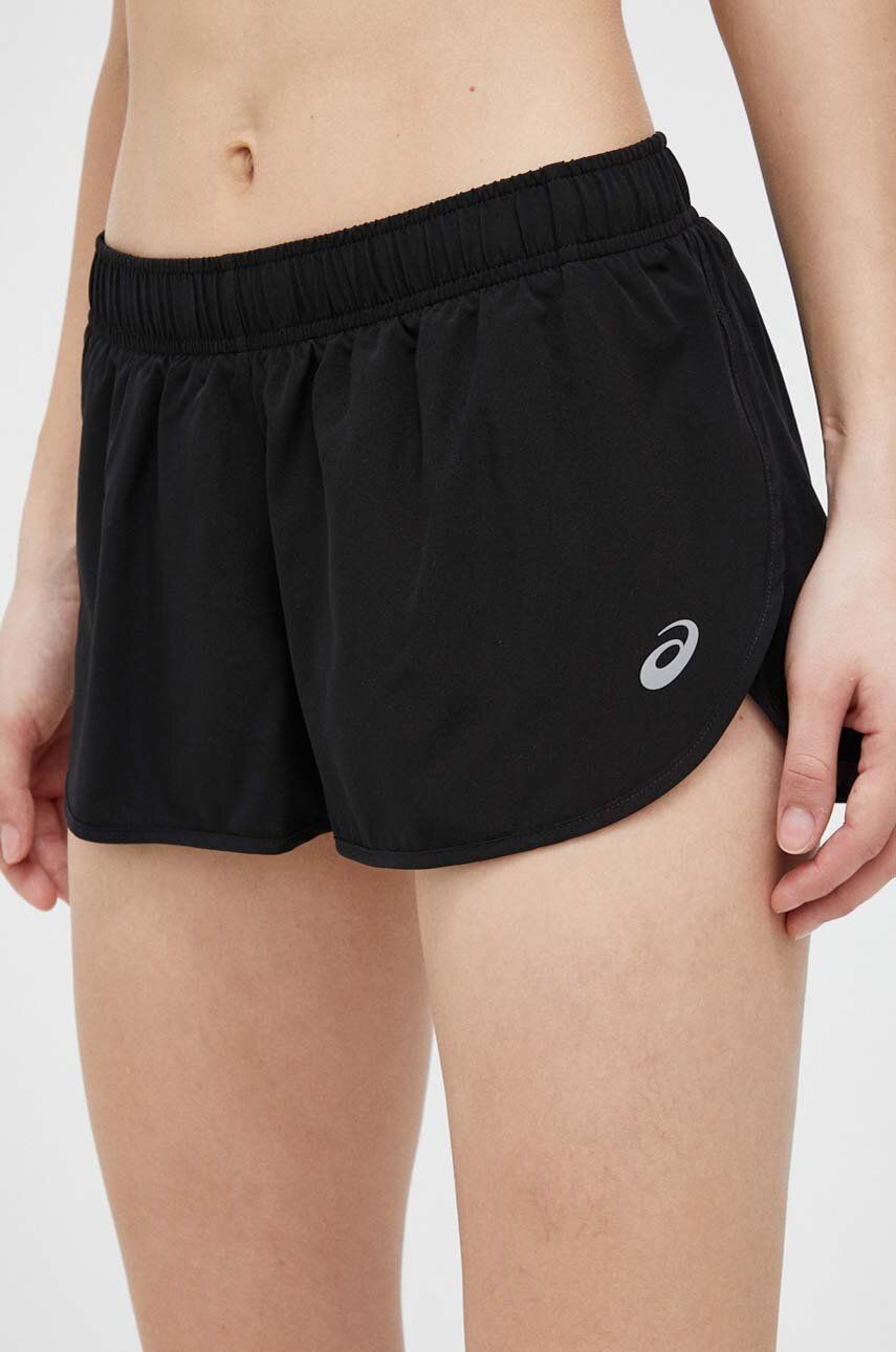 Asics pantaloni scurți de alergare Core Split culoarea negru, neted, medium waist Asics pantaloni scurți de alergare Core Split culoarea negru, neted, medium waist