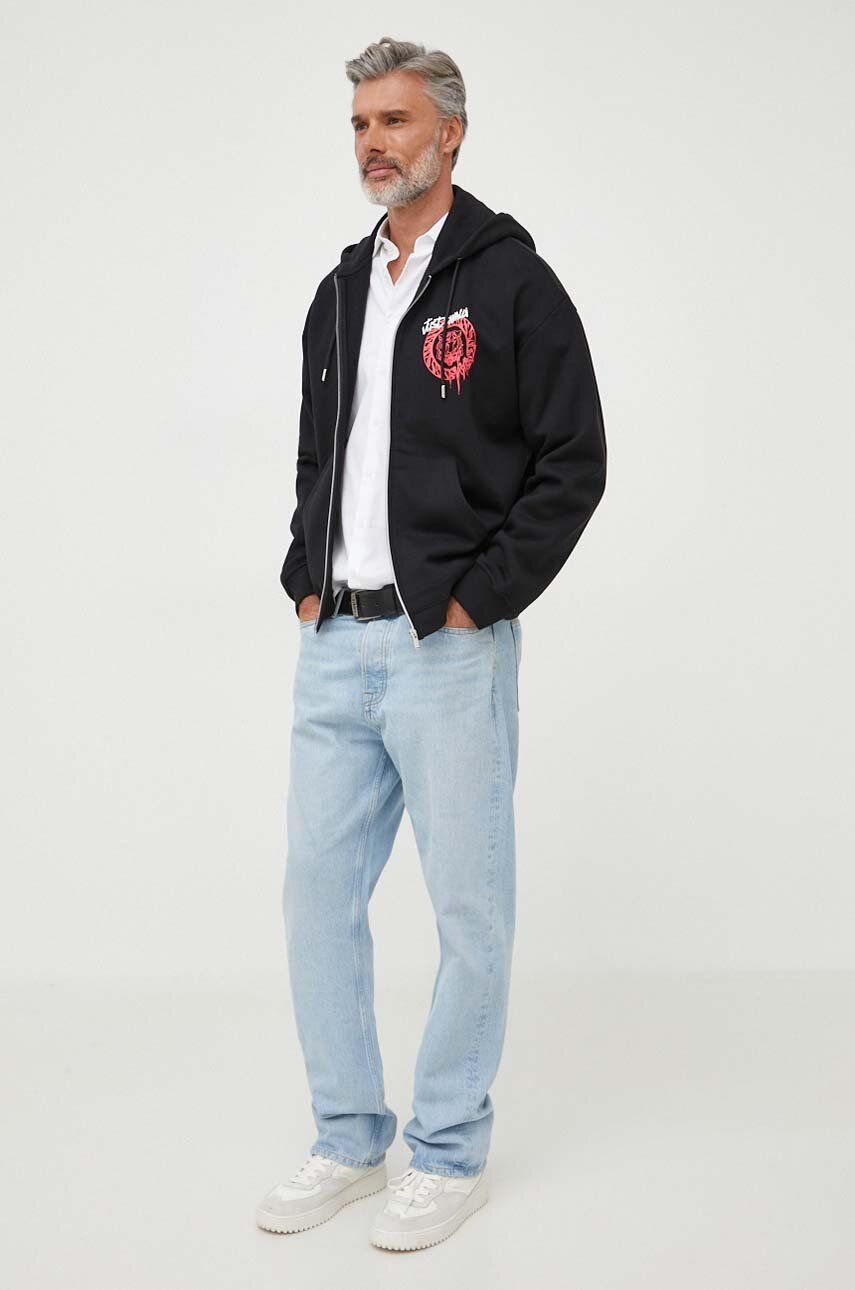 Just Cavalli hanorac de bumbac barbati, culoarea negru, cu glugă, cu imprimeu Just Cavalli hanorac de bumbac barbati, culoarea negru, cu glugă, cu imprimeu