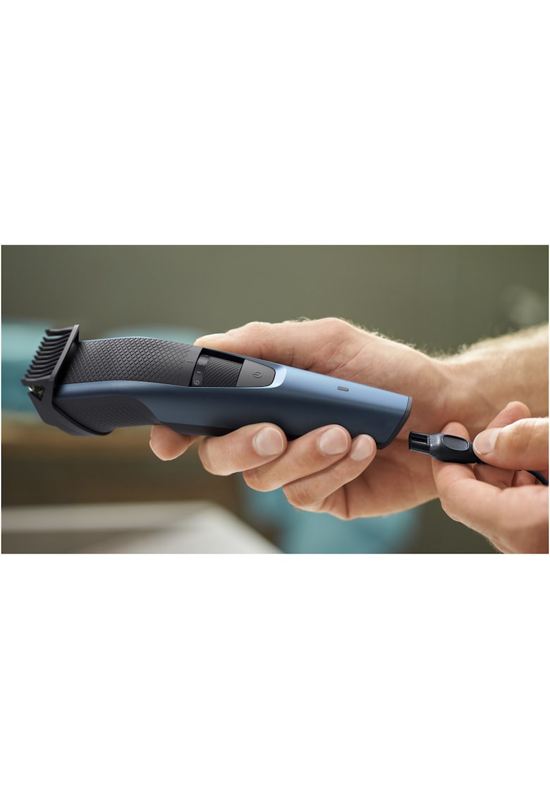 Aparat de tuns barba BT3238/15 - Lame din otel inoxidabil cu ascutire automata - 0.5-10mm - utilizare fara fir - 90 min - aparat de tuns pentru detalii - Negru Aparat de tuns barba BT3238/15 - Lame din otel inoxidabil cu ascutire automata - 0.5-10mm - utilizare fara fir - 90 min - aparat de tuns pentru detalii - Negru