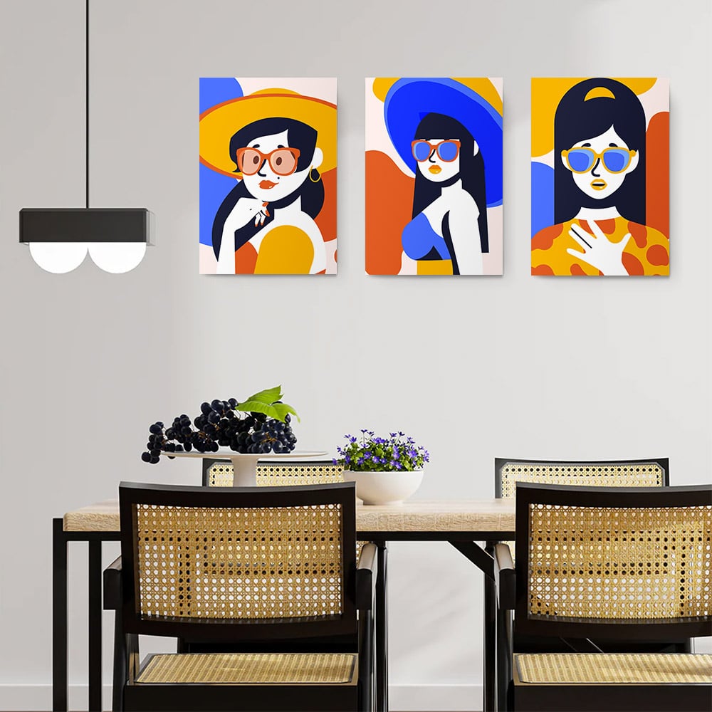 Set 3 tablouri minimalist portrete femei - Dimensiune multicanvas: 3 tablouri 40x60 cm Set 3 tablouri minimalist portrete femei - Dimensiune multicanvas: 3 tablouri 40x60 cm