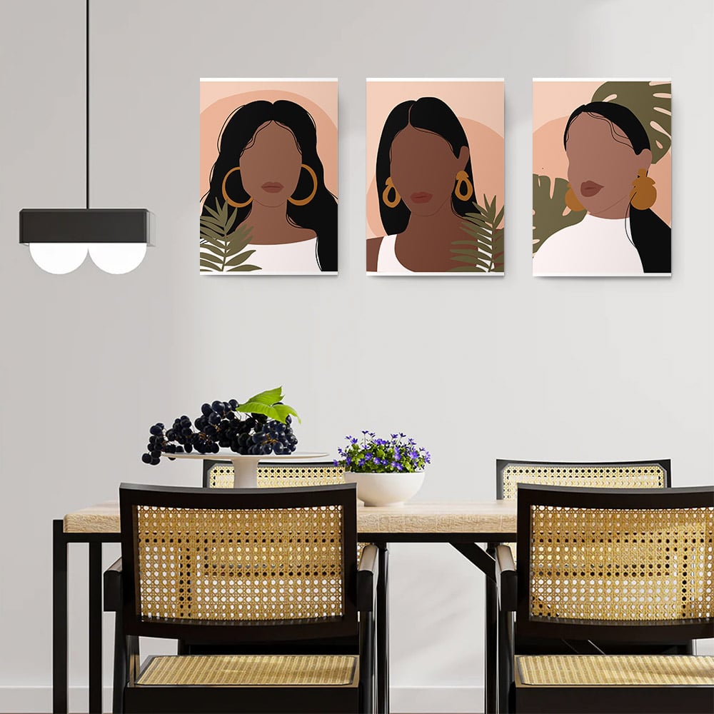 Set 3 tablouri portrete femei minimalist - Dimensiune multicanvas: 3 tablouri 50x70 cm Set 3 tablouri portrete femei minimalist - Dimensiune multicanvas: 3 tablouri 50x70 cm