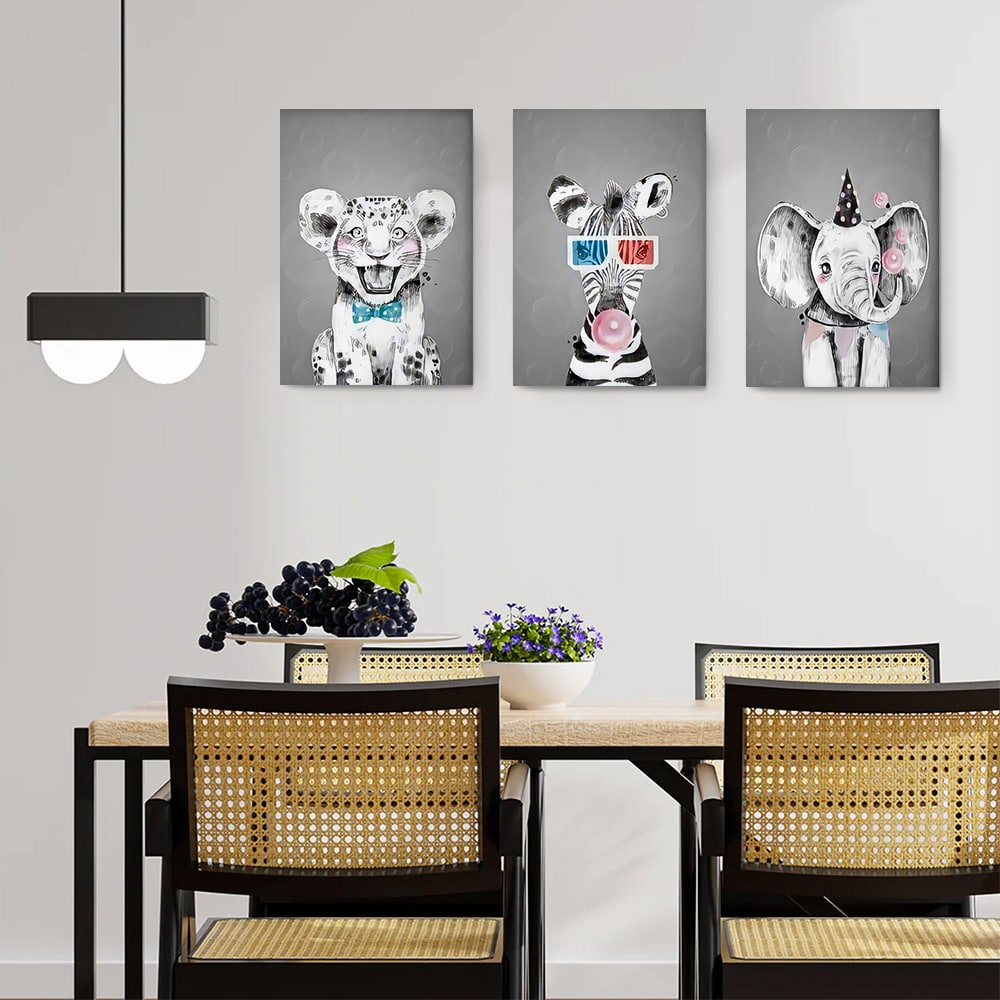 Set 3 tablouri tigru elefant zebra multicanvas - Dimensiune multicanvas: 3 tablouri 30x45 cm Set 3 tablouri tigru elefant zebra multicanvas - Dimensiune multicanvas: 3 tablouri 30x45 cm