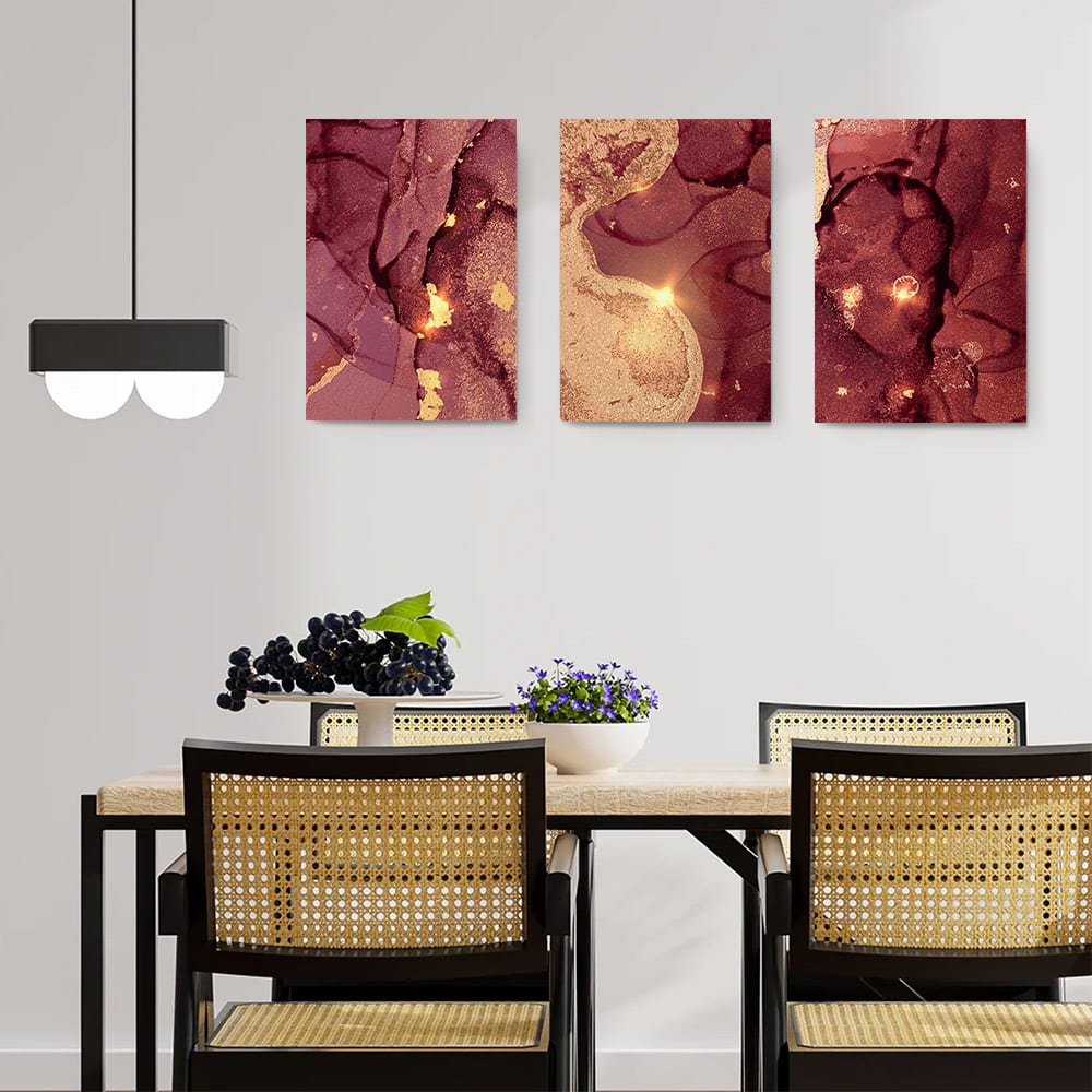 Set 3 tablouri abstract imitatie marmura roz auriu - Dimensiune multicanvas: 3 tablouri 80x120 cm Set 3 tablouri abstract imitatie marmura roz auriu - Dimensiune multicanvas: 3 tablouri 80x120 cm