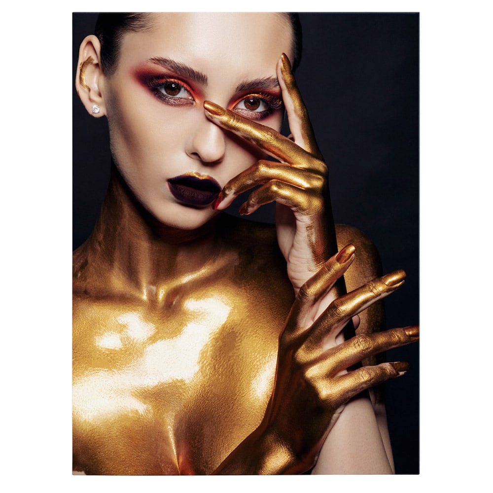 Machiaj auriu creativ tablou portret - Material produs:: Poster pe hartie FARA RAMA, Dimensiunea:: 60x90 cm Machiaj auriu creativ tablou portret - Material produs:: Poster pe hartie FARA RAMA, Dimensiunea:: 60x90 cm