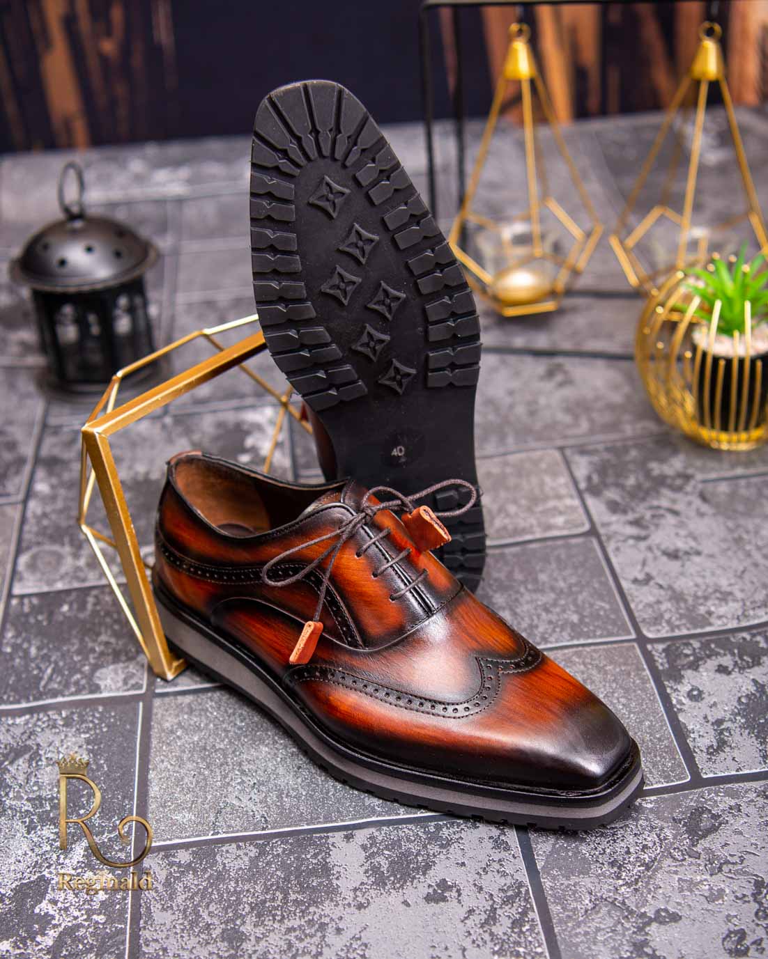 Pantofi Casual de bărbați, Talpa Înaltă, din piele naturala, Maro patinat - P1602 Pantofi Casual de bărbați, Talpa Înaltă, din piele naturala, Maro patinat - P1602