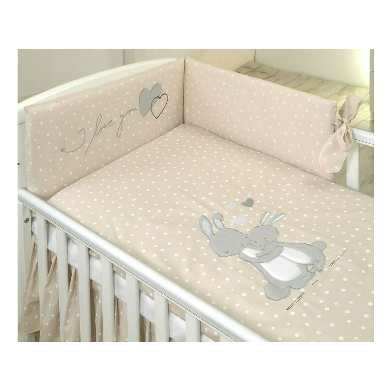 AMY - Lenjerie 3 piese Cu protectie laterala Iepuras din Bumbac, 140x70 cm, Bej AMY - Lenjerie 3 piese Cu protectie laterala Iepuras din Bumbac, 140x70 cm, Bej