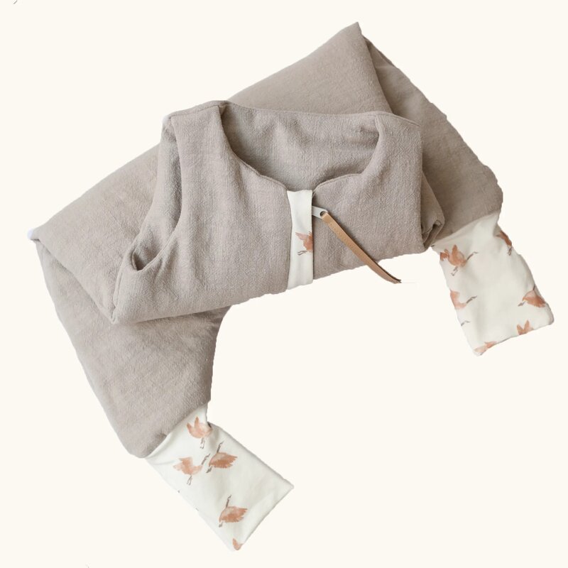Babyly - Sac de dormit cu picioare, in cu umplutura 2-2.5 Tog, tot parcusul anului, Bej, 74 80, 1-2 ani Babyly - Sac de dormit cu picioare, in cu umplutura 2-2.5 Tog, tot parcusul anului, Bej, 74 80, 1-2 ani