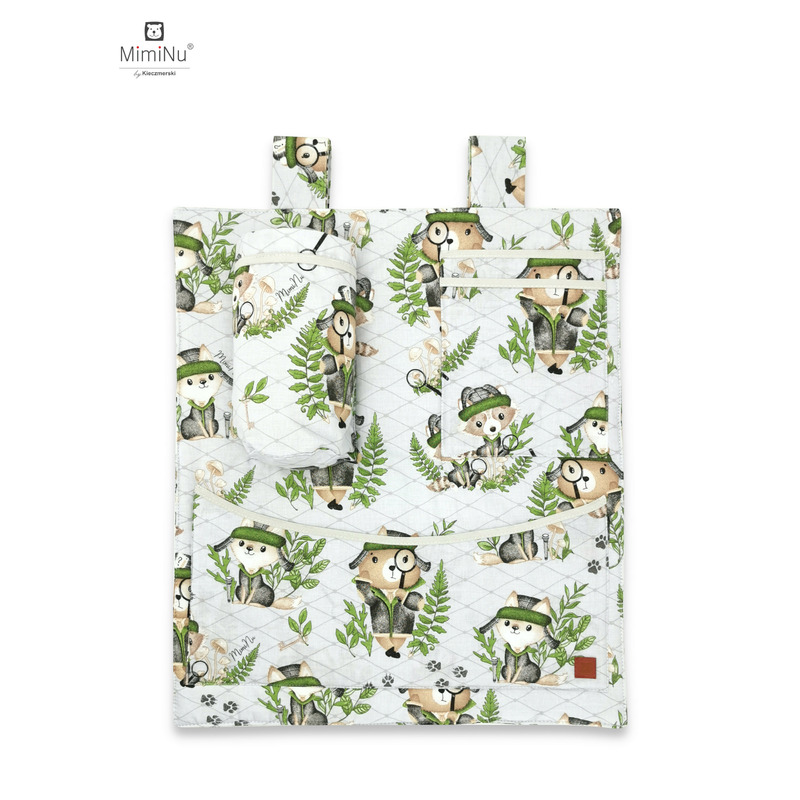 Organizator pentru patut si leagan, MimiNu, Din bumbac certificat Oeko Tex Standard 100, 3 compartimente, 53x46 cm, Design, Detective Natural Organizator pentru patut si leagan, MimiNu, Din bumbac certificat Oeko Tex Standard 100, 3 compartimente, 53x46 cm, Design, Detective Natural