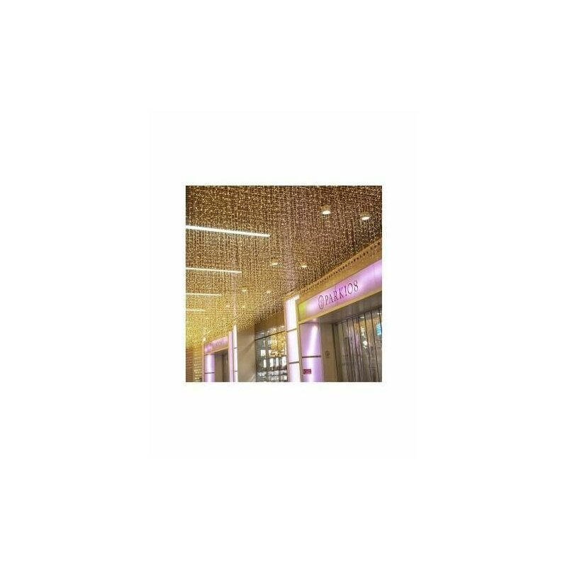 Instalatie de Craciun, tip perdea franjurata cu lumina led alba, 360 leduri, 8M, 9015W Instalatie de Craciun, tip perdea franjurata cu lumina led alba, 360 leduri, 8M, 9015W