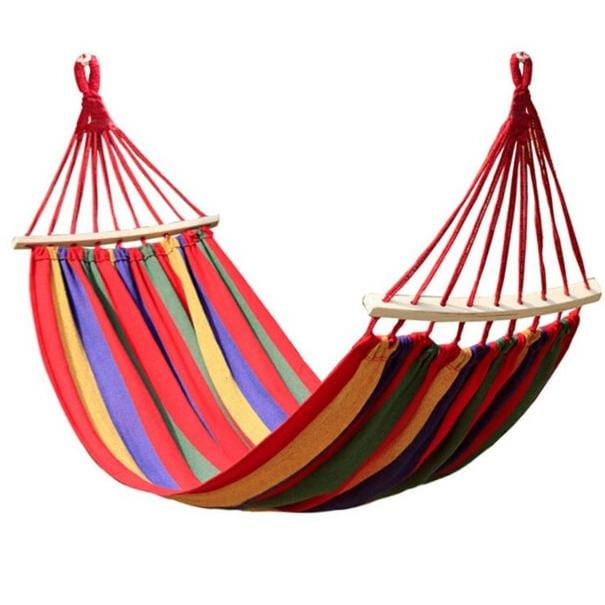 Hamac Multicolor Dublu (2 persoane), 200 x 150 cm, cu bara de 80 cm - rosu Hamac Multicolor Dublu (2 persoane), 200 x 150 cm, cu bara de 80 cm - rosu