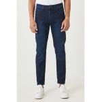 Blugi conici cu aspect decolorat