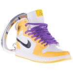 Breloc pentru chei, Nike Air Jordan, figurina 3D, 50x30 mm, fabricat din cauciuc si pvc, realizat si pictat manual, Galben-Mov