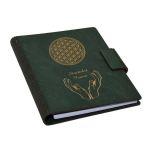 Agenda A5 din lemn Personalizata, Verde inchis, Piksel, Floarea Vietii, 100 pagini si pix din lemn inclus