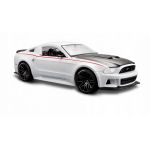 Ford Mustang Street Racer 1/24 white