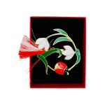 Brosa En-gros Aranjament Ghiocei, marime mare, ambalata in cutie rosie, 8.5×6.5×2.5cm