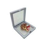 Brosa Martisor En-gros, Buchet cu Flori in cutie cu expunere 3D, 8.5×8.5×2cm