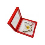 Brosa Martisor En-gros, Fluturas Deosebit in cutie cu expunere 3D, 8.5×8.5×2cm