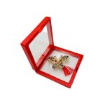 Brosa Martisor En-gros, Fluturas Gingas in cutie cu expunere 3D, 8.5×8.5×2cm