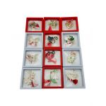 En-gros Brosa Martisor ambalata in cutie cu expunere 3D, 8.5×8.5×2cm, modele diferite
