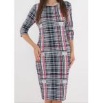 Rochie din jerse cu carouri bleumarin și fucsia engros