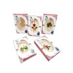 Martisor engros in cutiuta brose metal diverse 24 buc/set