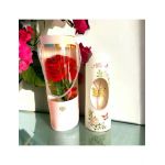 Set:Aranjament floral martisor engross din trandafir , cutie cadou + martisor brosa