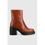 Vagabond Shoemakers cizme de piele Brooke femei, culoarea maro, cu toc drept
