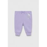 GAP pantaloni de trening pentru bebeluși x Disney culoarea violet, cu imprimeu