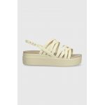 Crocs sandale Brooklyn Strappy Low Wedge femei, culoarea bej, cu platformă 206751