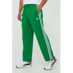 adidas Originals pantaloni de trening Adicolor culoarea verde, cu imprimeu
