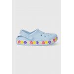 Crocs slapi copii Off Court Daisy Clog culoarea alb