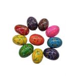 Oua din lemn vopsite si incondeiate diverse culori