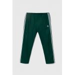 adidas Originals pantaloni de trening culoarea verde, cu imprimeu IP0419