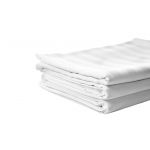 Set lenjerie de pat alba pentru 2 persoane XXL, Bumbac Damasc 100%, 4 piese, Cearceaf pat 220x260, Cearceaf pilota 220x200, Fete de perne 50x70 x 2