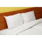 Set lenjerie de pat alba pentru 2 persoane XXL, Bumbac Damasc 100%, 4 piese, Cearceaf pat 220x260, Cearceaf pilota 220x200, Fete de perne 50x70 x 2