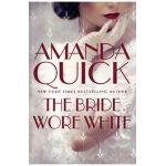 The Bride Wore White - Amanda Quick