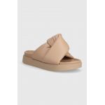 Inuikii slapi de piele Soft Crossed femei, culoarea bej, cu platforma, 70104-140