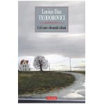 eBook Cel care cheama cainii - Lucian Dan Teodorovici